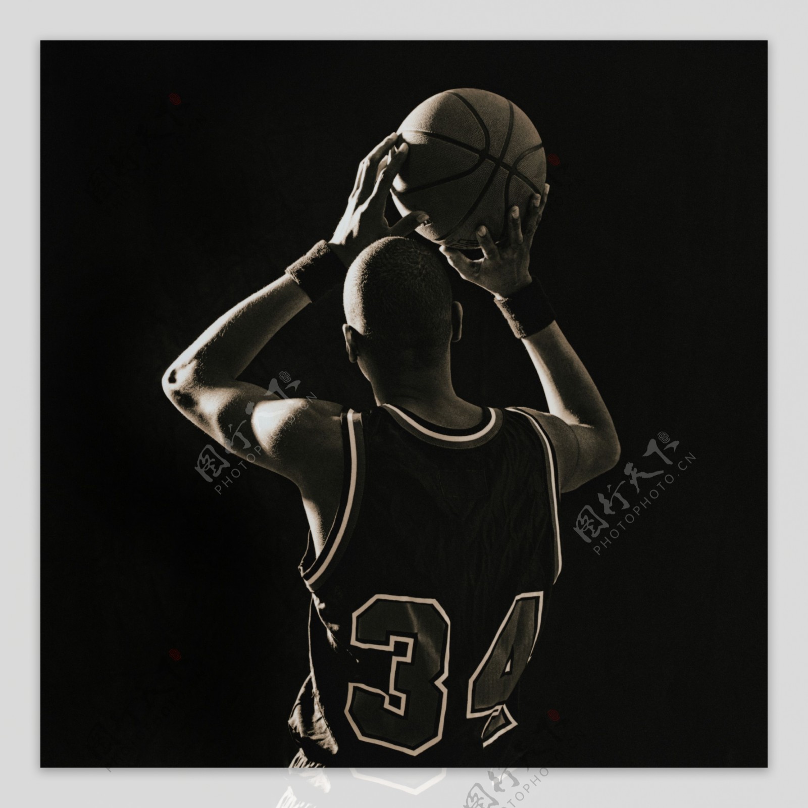 认清了现实 认清了现实